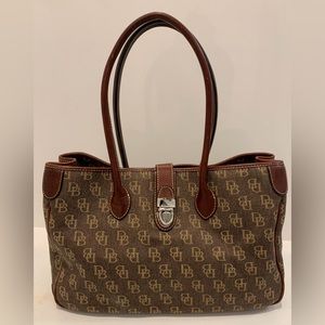 DOONEY & BOURKE Shoulder Bag/Satchel